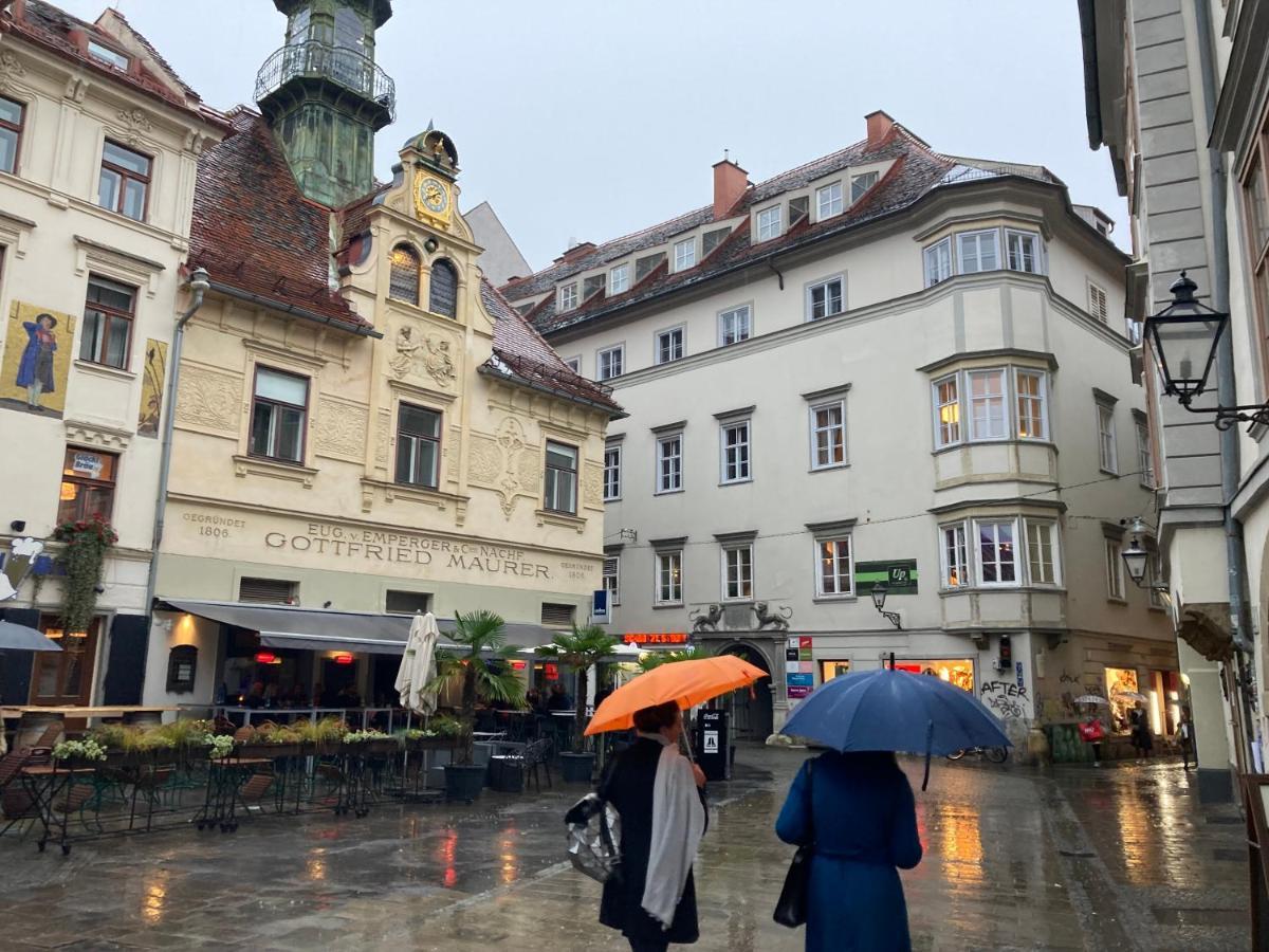 Carillon By Bestchoice - Old City - Self Check-In With Parking Option Graz Exteriör bild
