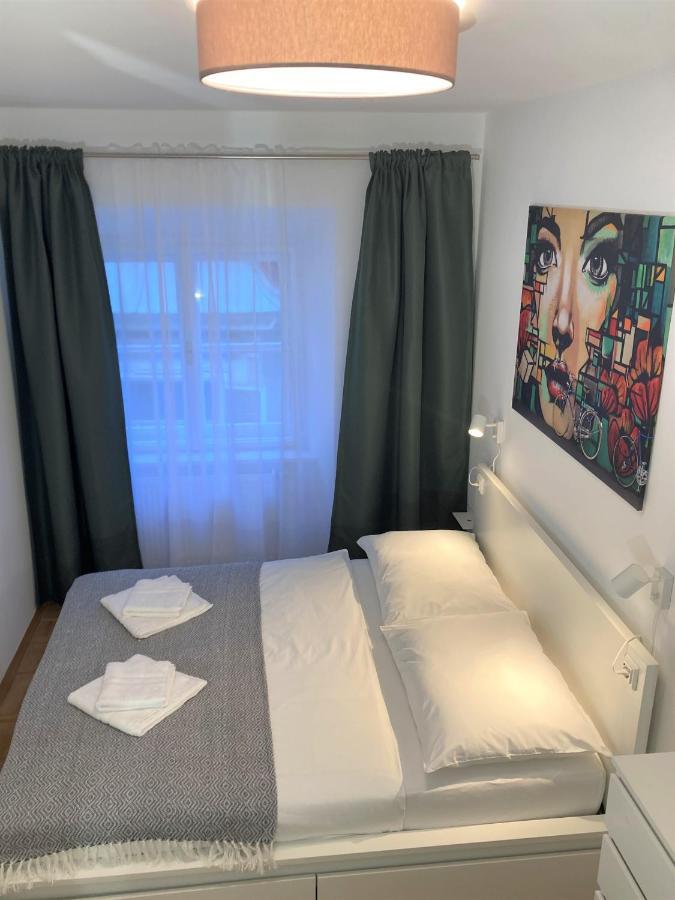Carillon By Bestchoice - Old City - Self Check-In With Parking Option Graz Exteriör bild