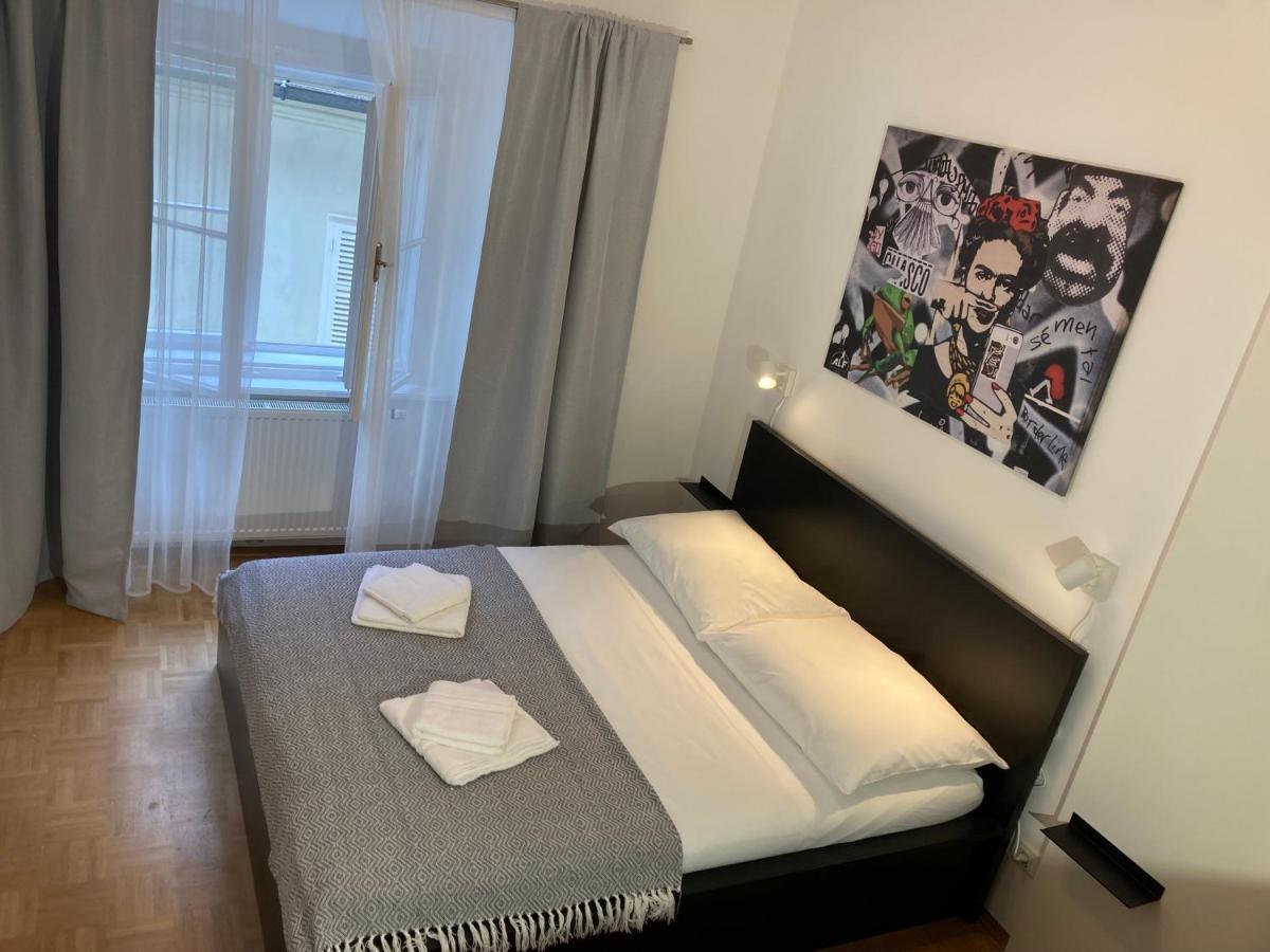 Carillon By Bestchoice - Old City - Self Check-In With Parking Option Graz Exteriör bild